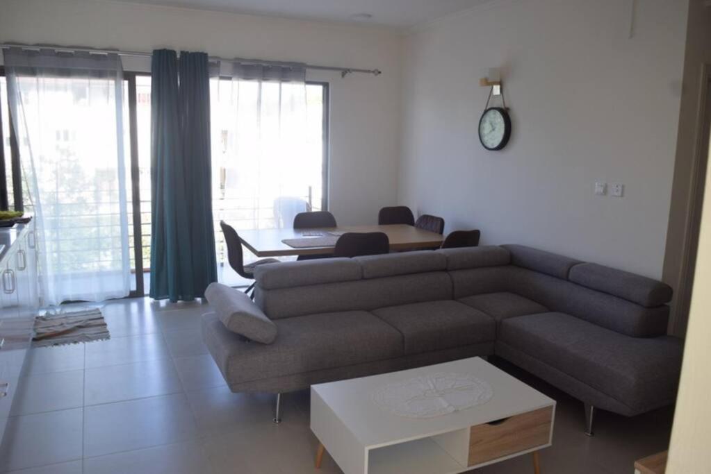 Westside Holidays Flic En Flac Beach Екстериор снимка