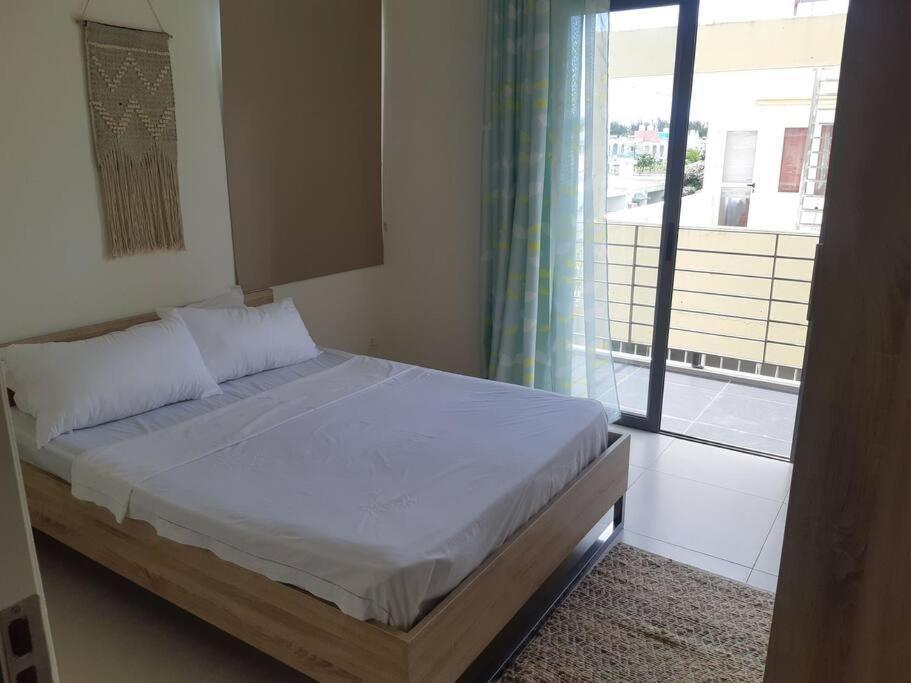 Westside Holidays Flic En Flac Beach Екстериор снимка